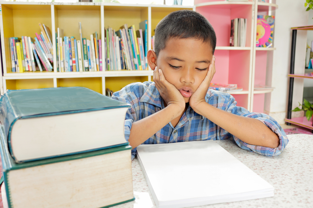 boys reading